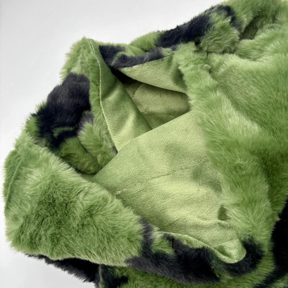 Faux‎ Fur Throw Blanket Green Black Wicked Witch Halloween 50 x 70 in